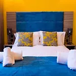 Stonecross Manor Hotel