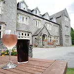 Hotel Stonecross Manor 4*