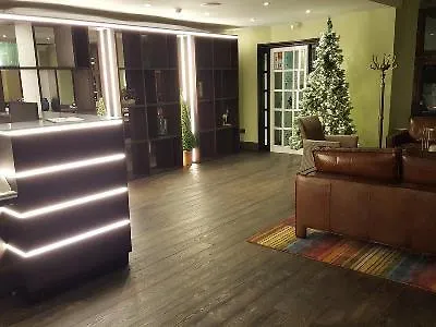 Stonecross Manor מלון 4*