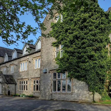 Stonecross Manor