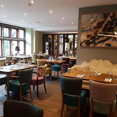 Otel Stonecross Manor Kendal