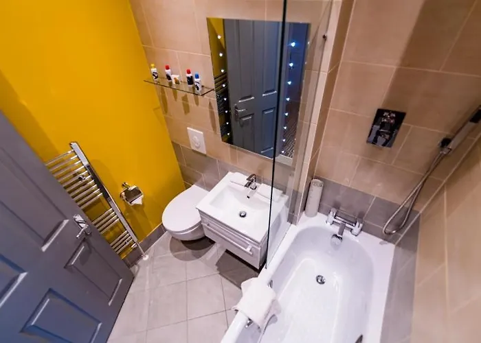 Stonecross Manor Kendal