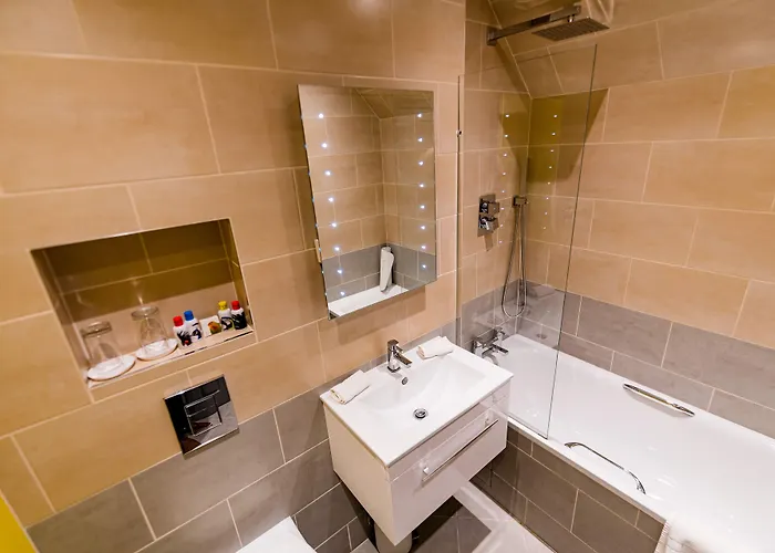 Stonecross Manor Hotel Kendal