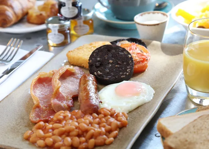 Stonecross Manor Отель 4*