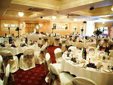 Stonecross Manor Отель 4*